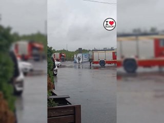 Пожар на Роботизированной Заправке: Пожарные Быстро Ликвидировали Огненное Загорение