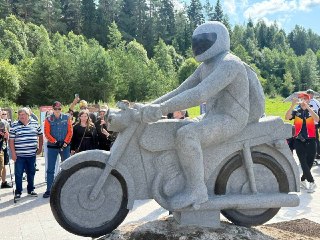 Байкеры и губернатор: завершен второй этап строительства МотоПарка Мира